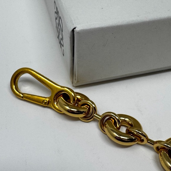 Loewe Gold Bag Charm - Picture 4 of 4